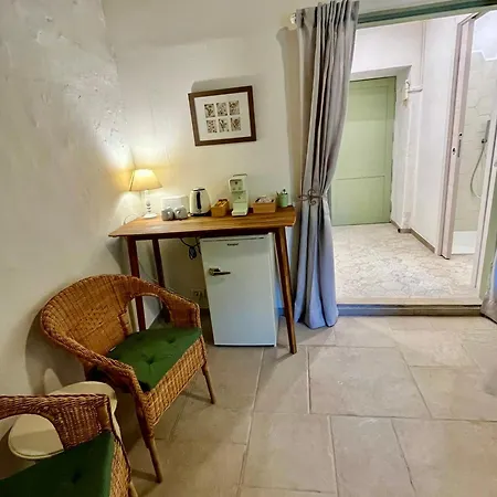 L'antica Cisterna Oda ve Kahvaltı